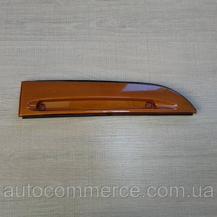 Відбивач над фарою правий (ресничка) ISUZU NQR71 Ісузу, фото 1