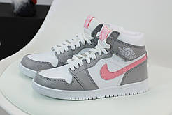 Кросівки жіночі зимові з хутром високі Nike Air Jordan сірий з рожевим знаком р.36-40