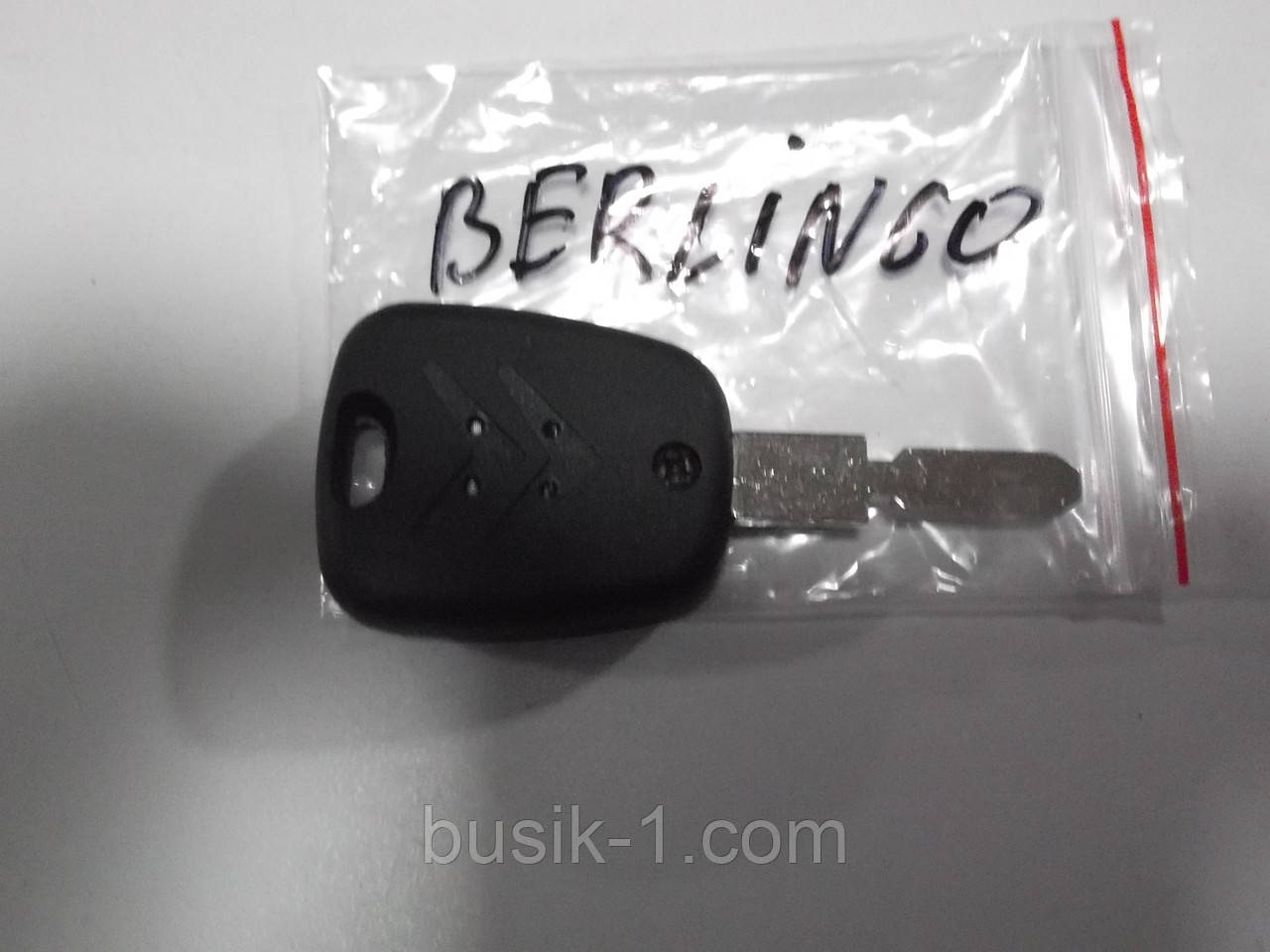 Корпус ключа на 2 кнопки Citroen Berlingo 96-08 рік випуску