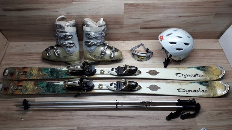 Комплект DYNASTAR лыжи 158 см, сапоги 25.5 см - размер 39.5, шлем, палки, очки домовичок тулс, фото 2