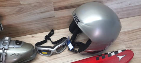 Комплект ATOMIC лыжи 100 см, сапоги 21.5 см - размер 33, шлем, палки, очки домовичок тулс, фото 2