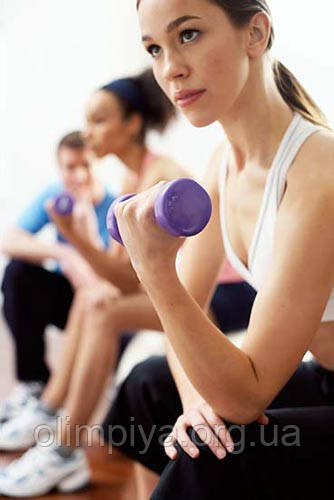 Мрієте займатися фітнесом і отримувати за це гроші? Тоді отримаєте професію фітнес інструктора