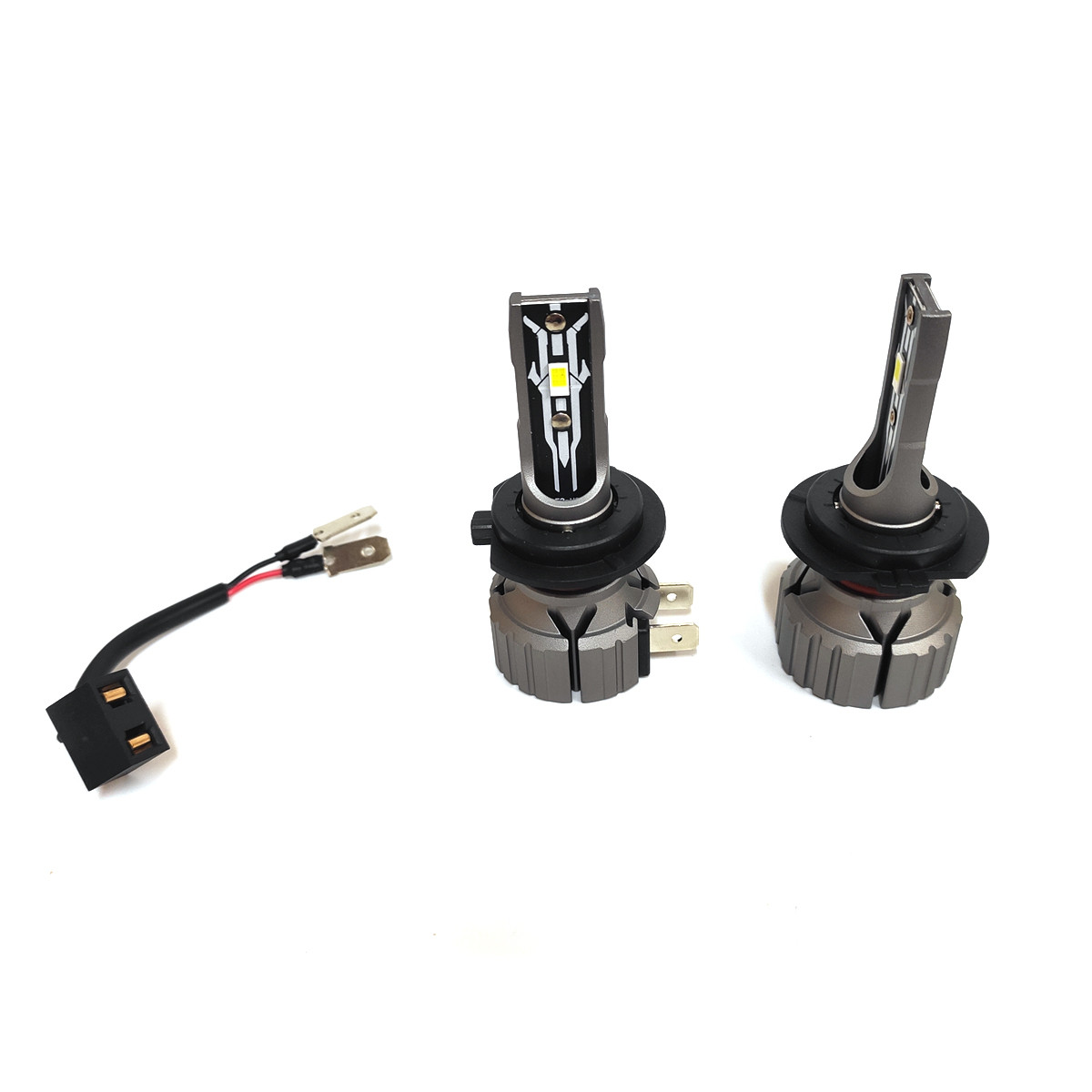 Комплект LED ламп TЕ2 Н7 18W 9-18V 6500K радіатор (діод 5530 50mk)
