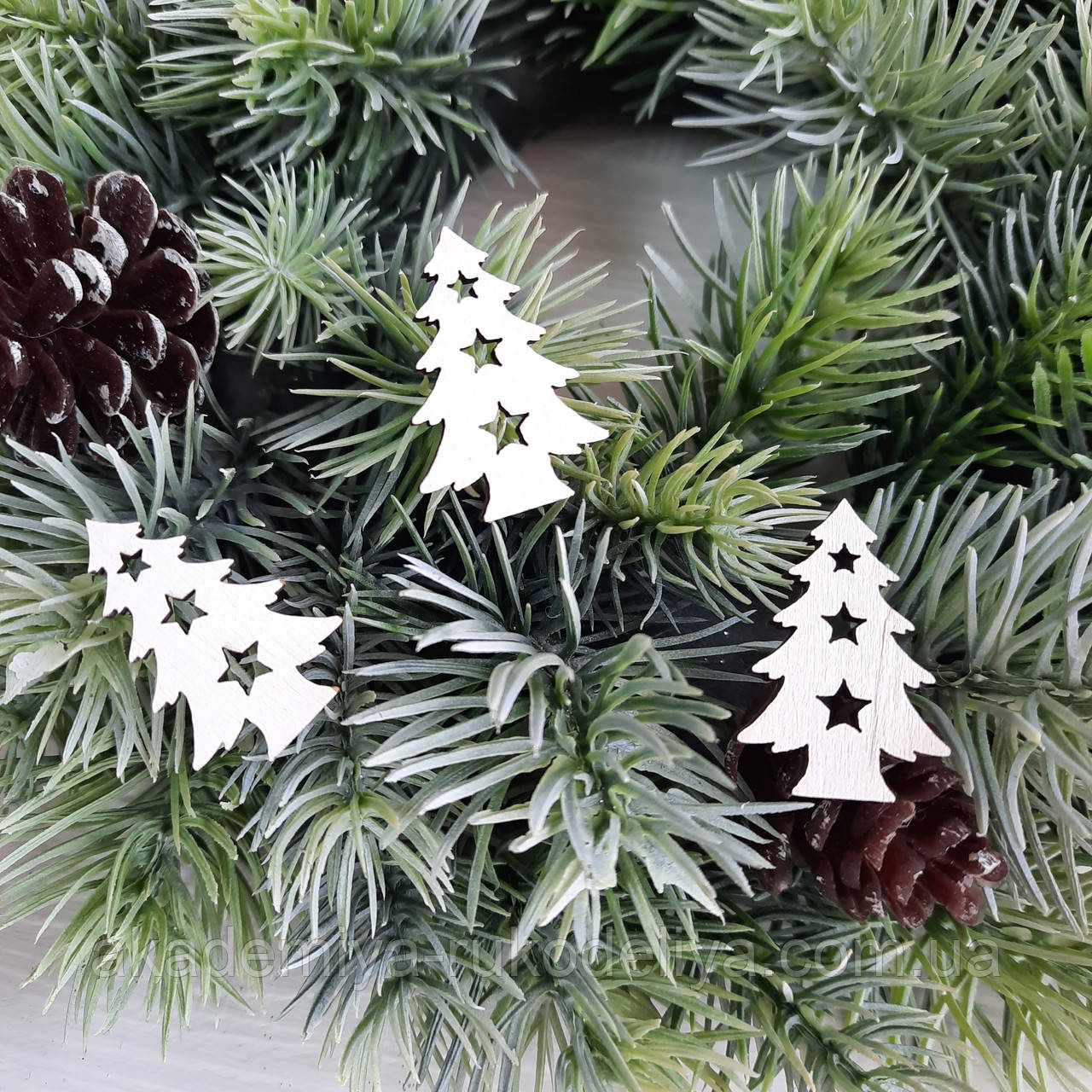 Ялинка з зірками дерев'яна 4 см, фото 1