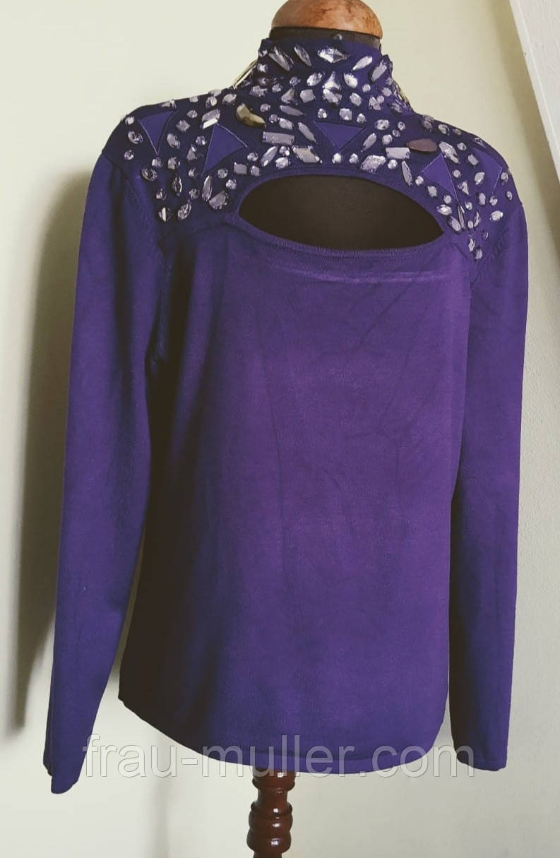 Нарядный свитер женский фиолетовый с полукруглым вырезом Leo Guj - фото 1 - id-p1509441026