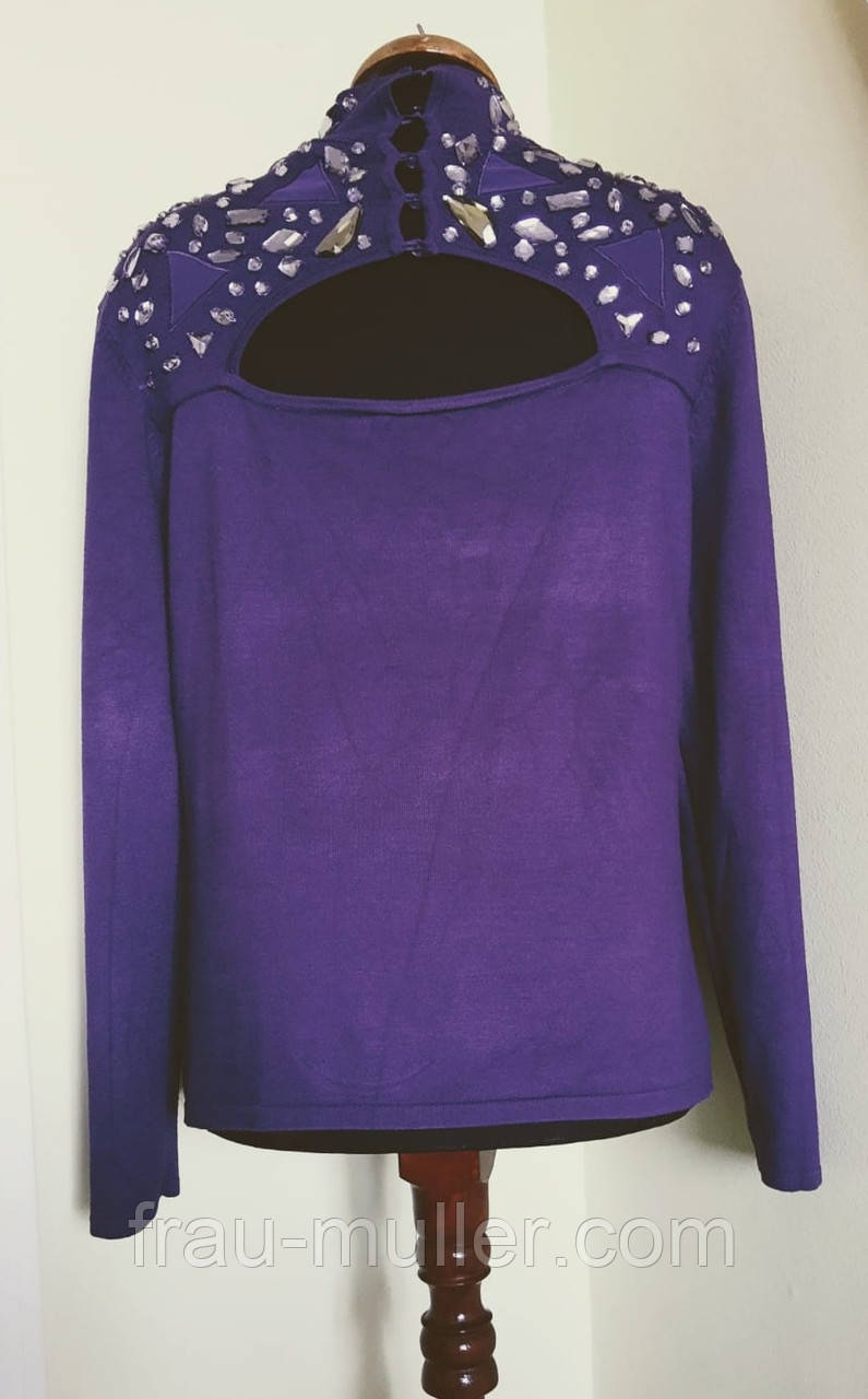 Нарядный свитер женский фиолетовый с полукруглым вырезом Leo Guj - фото 10 - id-p1509441026