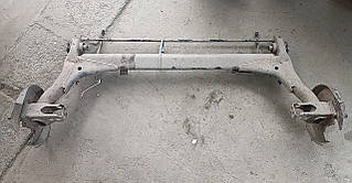 Балка задня універсал Audi A4