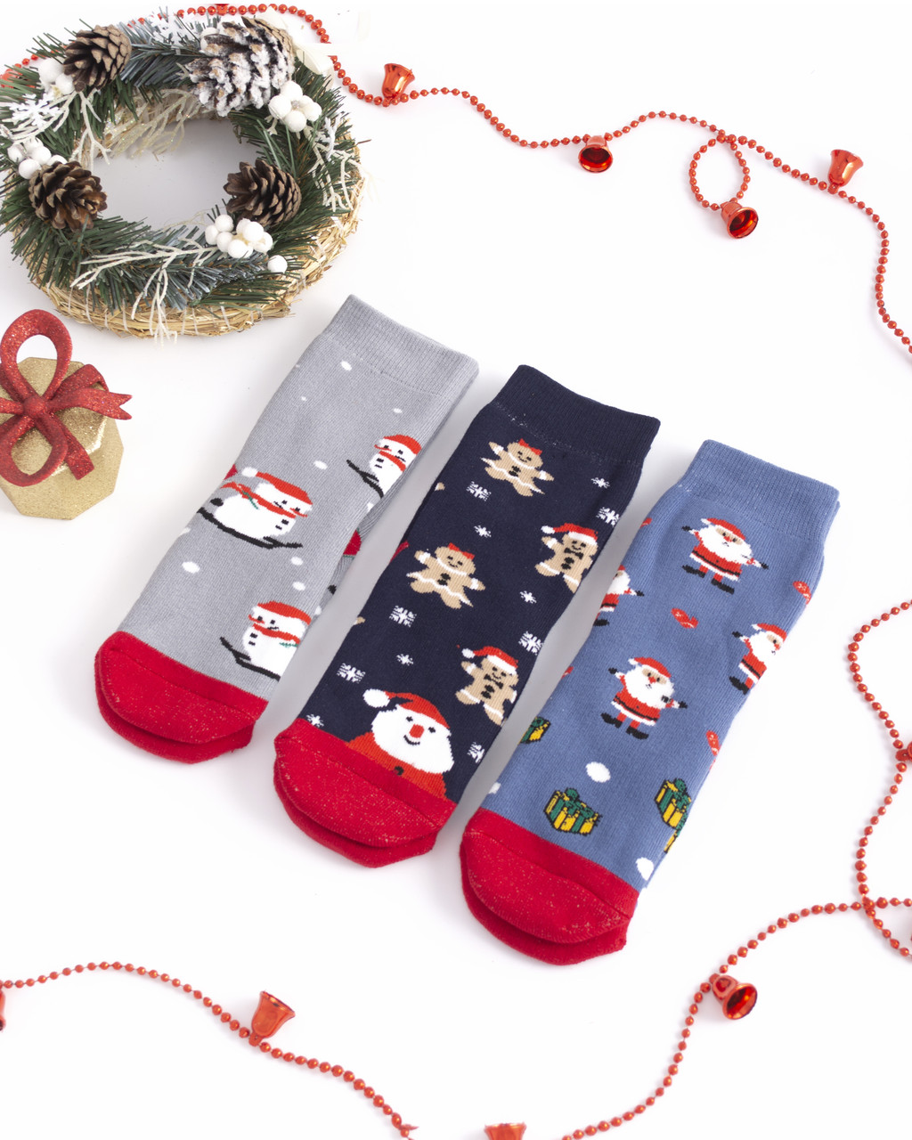 Набір дитячих новорічних махрових шкарпеток з 3 пар "Сніговик на лижах, Санта, Печенки" 5-12 років