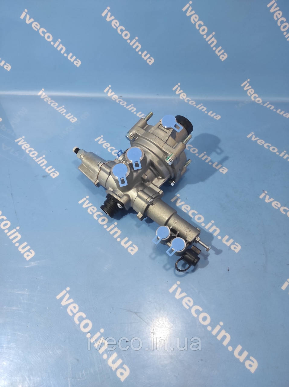 Регулятор гальмівних сил пневматичний DAF MAN IVECO 4757110120 WA05011 RL3523AKA-SL