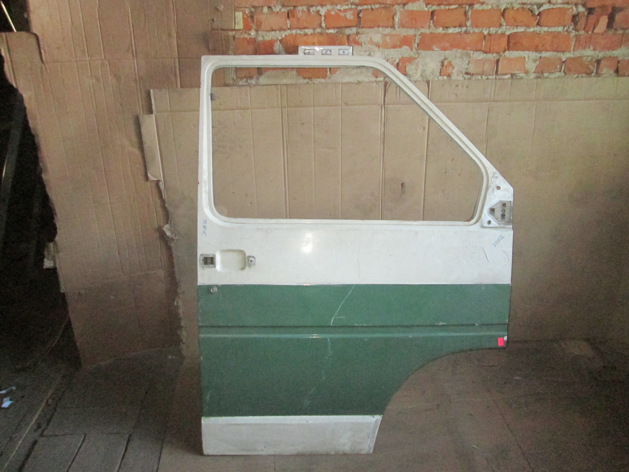 No158 Б/у Двері передні права для Renault Trafic 1981-2001