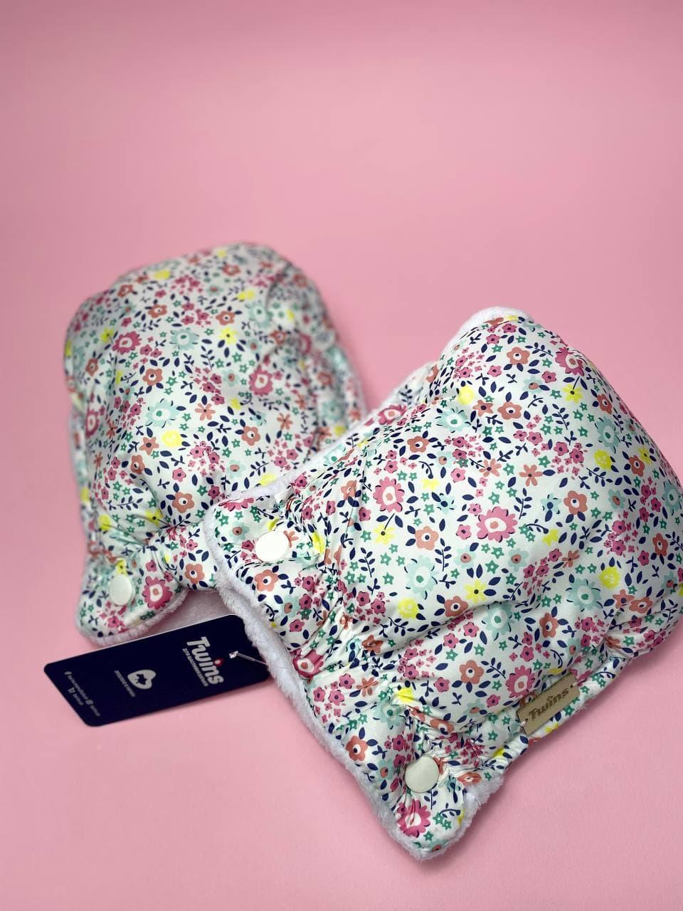 Рукавицы на коляску Twins Voyage Цветочки розовый, фото 1