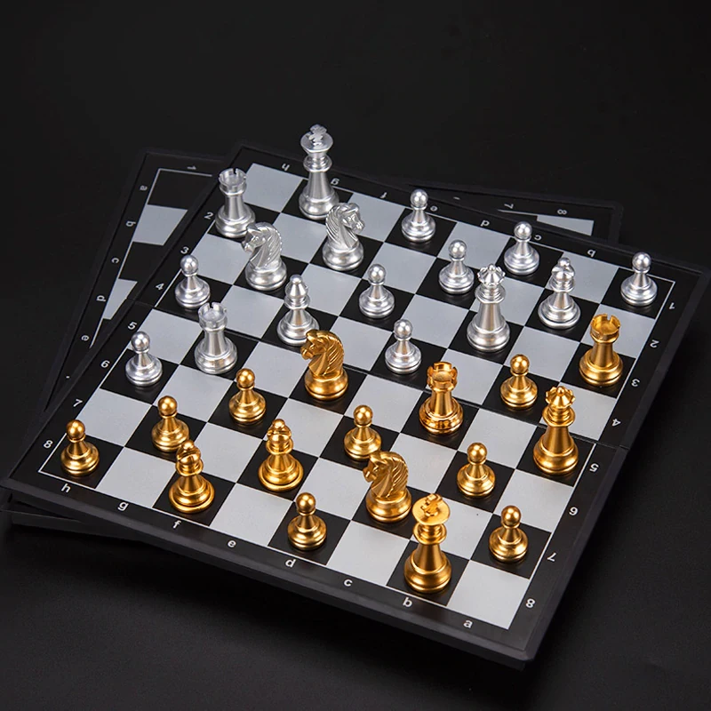 Купити дорожні шахи з магнітом (32х32 см)