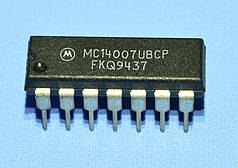 Мікросхема 4007 /MC14007UBPC dip14