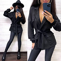 Стильний піджак із замші з кишенями та поясом