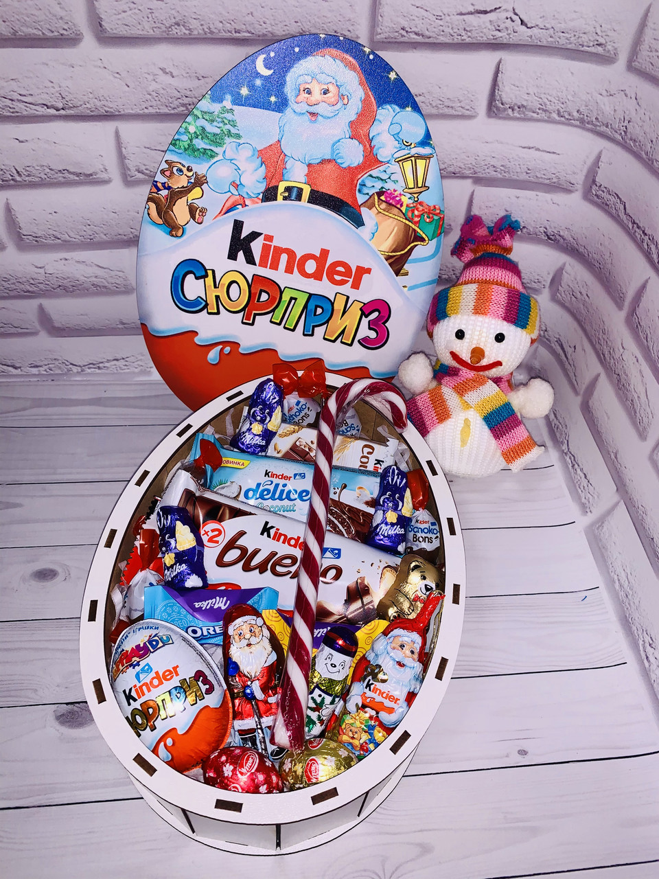 Купить Сладкий набор с киндер сюрприз на новый год, цена 714 ₴ — Prom ...