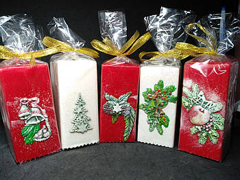 Декоративні новорічні свічки квадратні білі та червоні 11*5 см