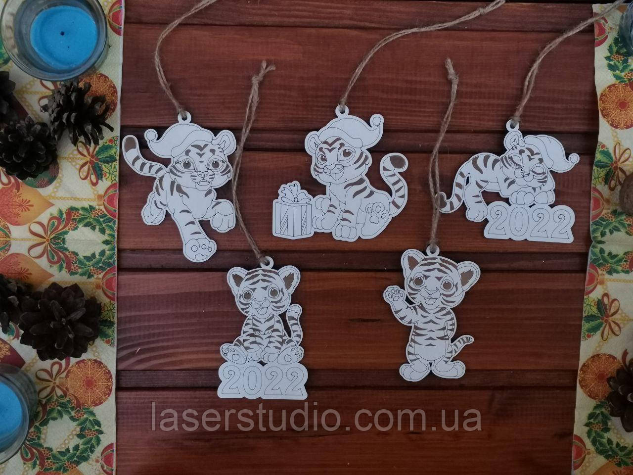 Дерев'яна новорічна іграшка символ року 2022 Тигр ХДФ, фото 1