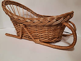 Корзина плетена у формі санок