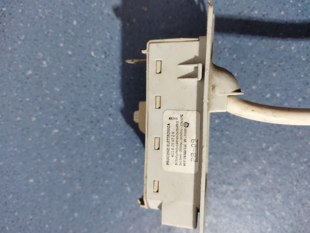 Мережевий фільтр для пральної машини BOSCH SIEMENS 411625432K