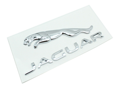 Емблема з написом Jaguar хром