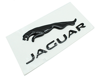 Эмблема с надписью Jaguar черная