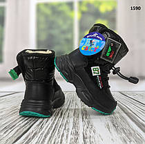 Чобітки дутики дитячі для хлопчика спортивного плану чорні на овчині, фото 4