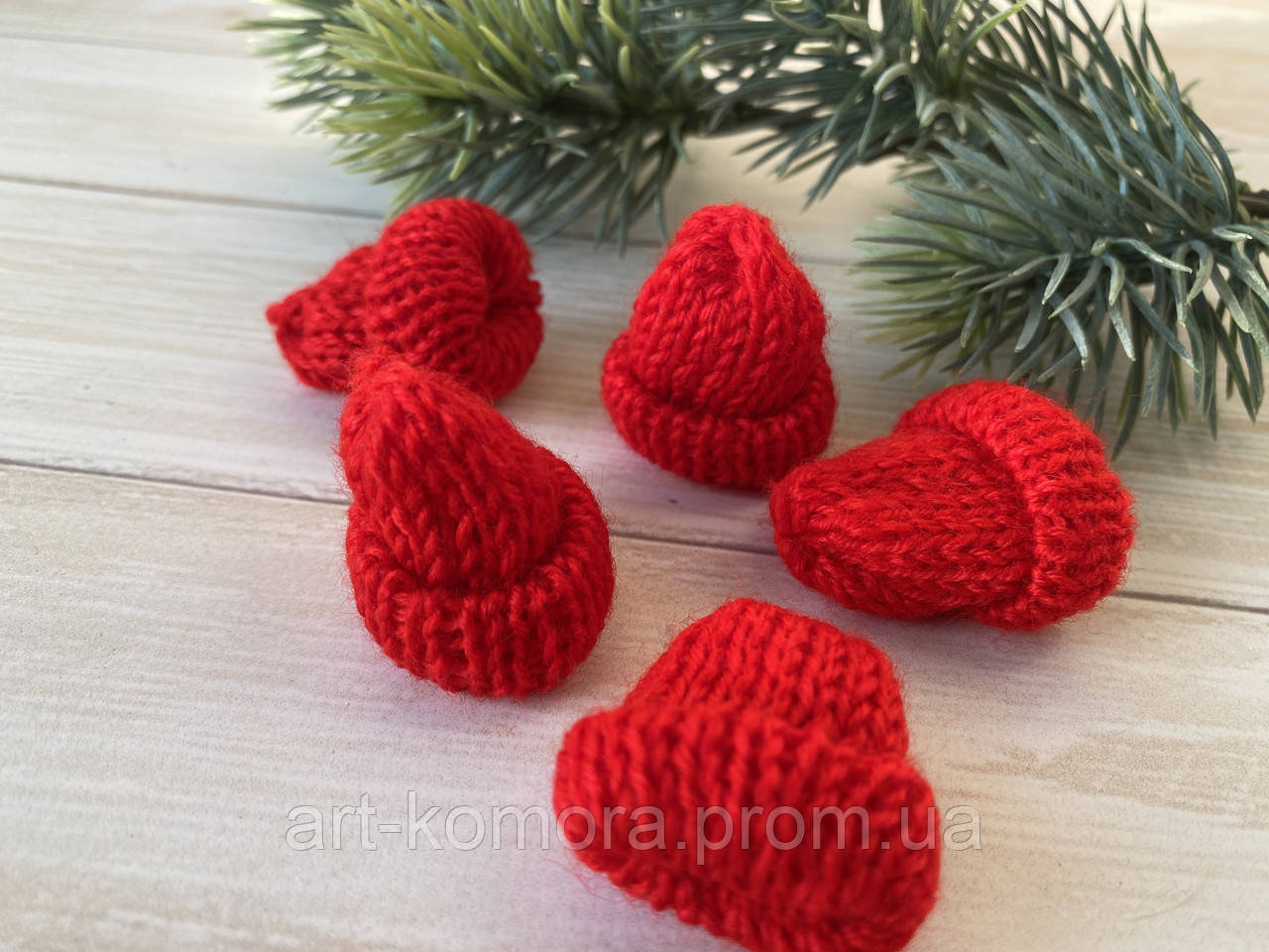 Міні-шапочки в'язані, червоні, 35 мм
