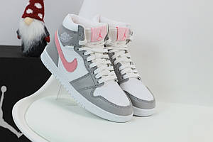Високі баскетбольні зимові кросівки на хутрі Nike Air Jordan 1 Retro Grey White (Найк Аір Джордан біло-сірі 38