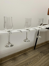 Конструкція тримач для келихів Manific Decor з дерева Біла 70*9*1 см