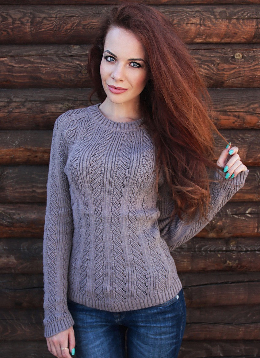 Весняний жіночий светр "Лоран"