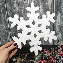 Новорічна прикраса. Напис з пінопласту. Сніжинка з пінопласту