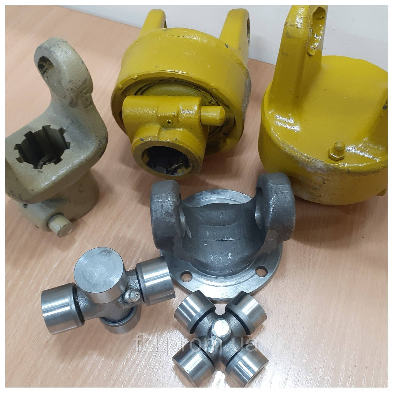 Крестовины и Вилки для Карданных Валов — Купить Недорого на Bigl.ua ...