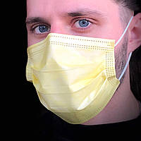 Одноразовые медицинские маски желтые трехслойные (3х-слойные) с зажимом и мельтблауном. Мед маски