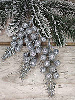 Ягідки в сріблі для новорічного оздоблення h-15 cm