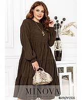 Повседневное коричневое платье расклешенное из вельвета с украшением, больших размеров от 46 до 68