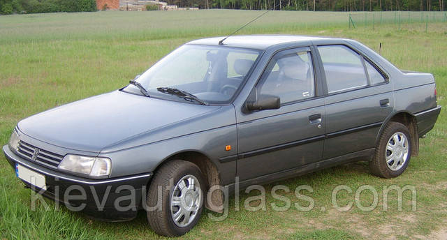 Лобове скло на PEUGEOT 405