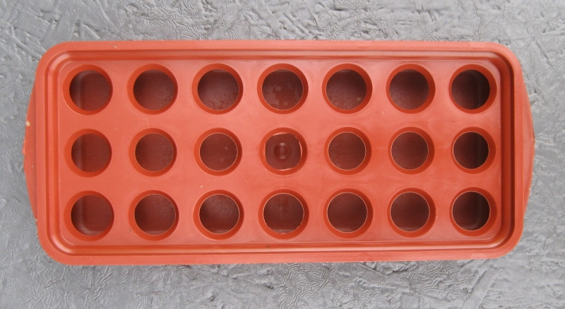 Луковичница пластиковая (37×16×6 см, 2.2 литра). Лоток для выращивания лука "ЧП КВВ" + Видео - фото 3 - id-p236358948