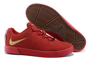 Чоловічі кросівки Nike Lebron 12 NSW Lifestyle Low Red