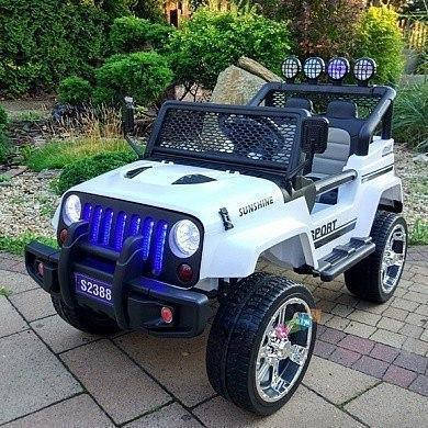 Дитячий електромобіль джип Jeep Wrangler M 3237EBLR-1 (MP3, SD, USB, мотори 4x45W, акум.12V7AH), фото 1