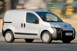 Лобове скло на PEUGEOT BIPPER