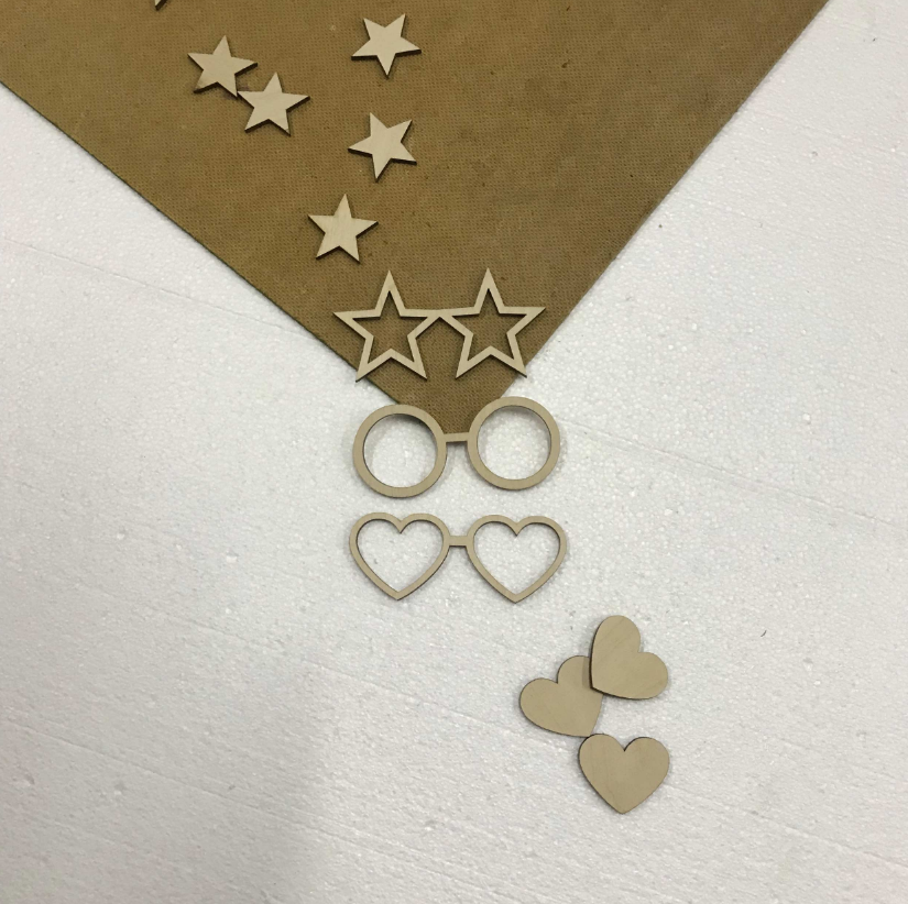 Набір дерев'яних Окулярів (зірочки, круглі, серця) для свята з 3 штук. Manific Decor з фанери, фото 1