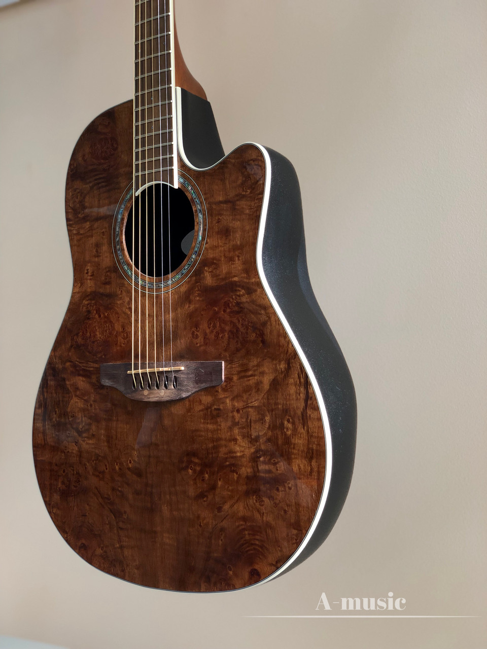Електроакустична гітара OVATION CS24P_NBM