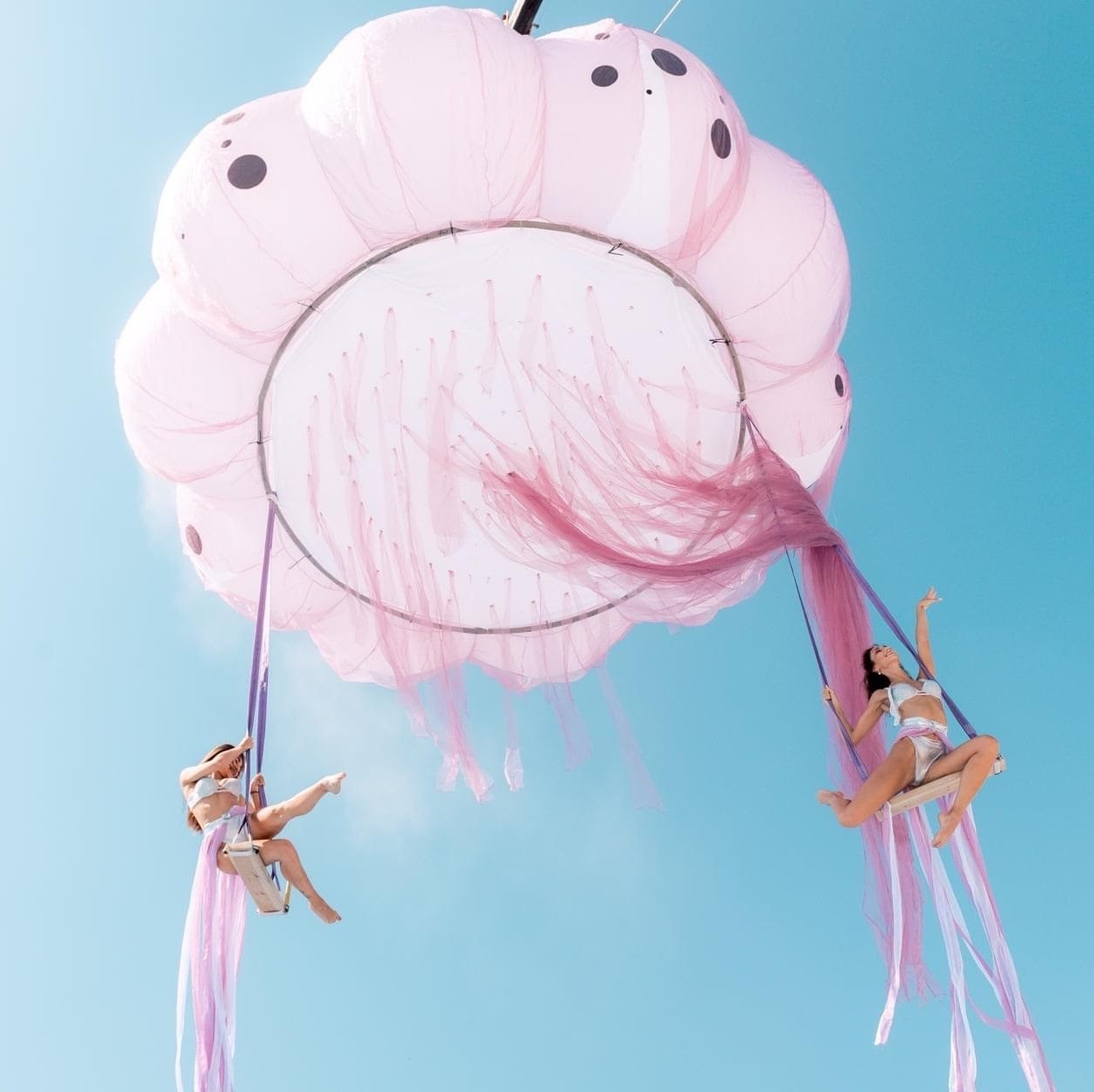 Надувна декорація медуза 300 см з підсвіткою та вбудованою повітродувкою для оформлення заходів