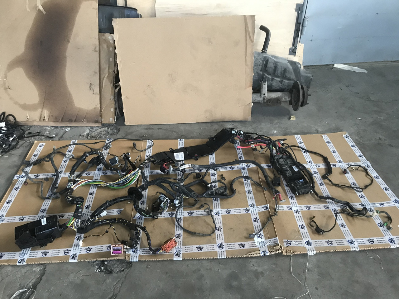 Проводка кузова торпеди Ford Transit з 2014 - рік BK3T-14401-BKE