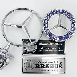 Емблеми і шильдики