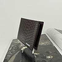 Женский кожаный маленький кошелек со структурой под крокодила Prensiti коричневый, фото 4