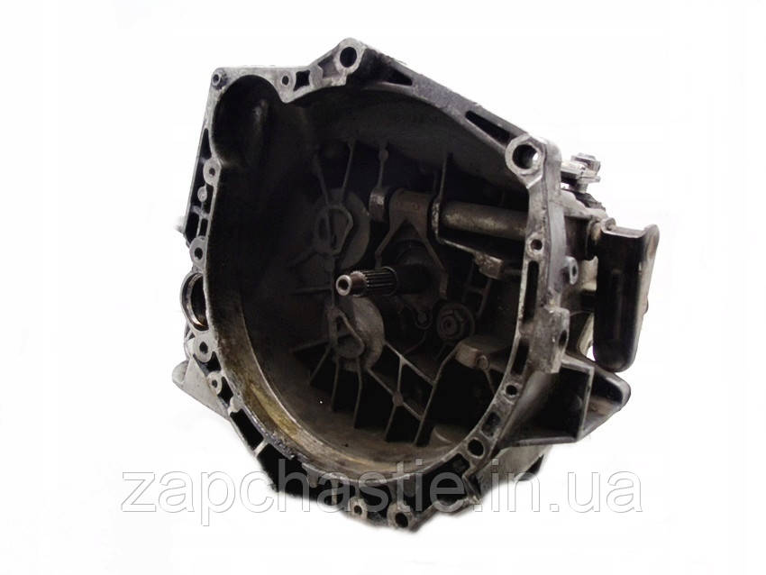 КПП Рено Мастер 2.5 d  PF1AA017