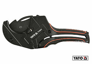 Труборіз для ПВХ труб YATO : max Ø63 мм, алюмінієвий корпус, ручка- ABS + TPR