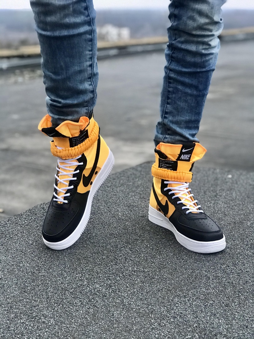 Nike air force black and best sale yellow