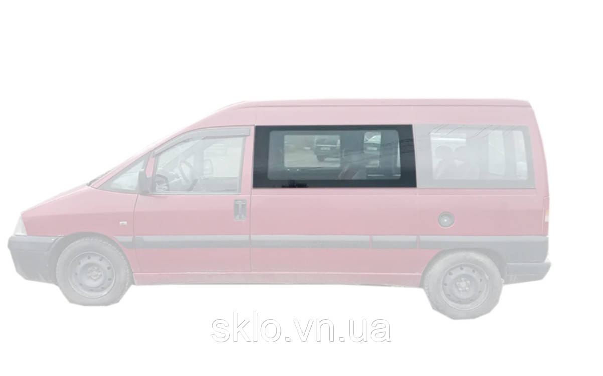 Бокове скло Fiat Scudo I (96-06) Переднє салонне Ліве на Довгу базу (Фіат Скудо I)